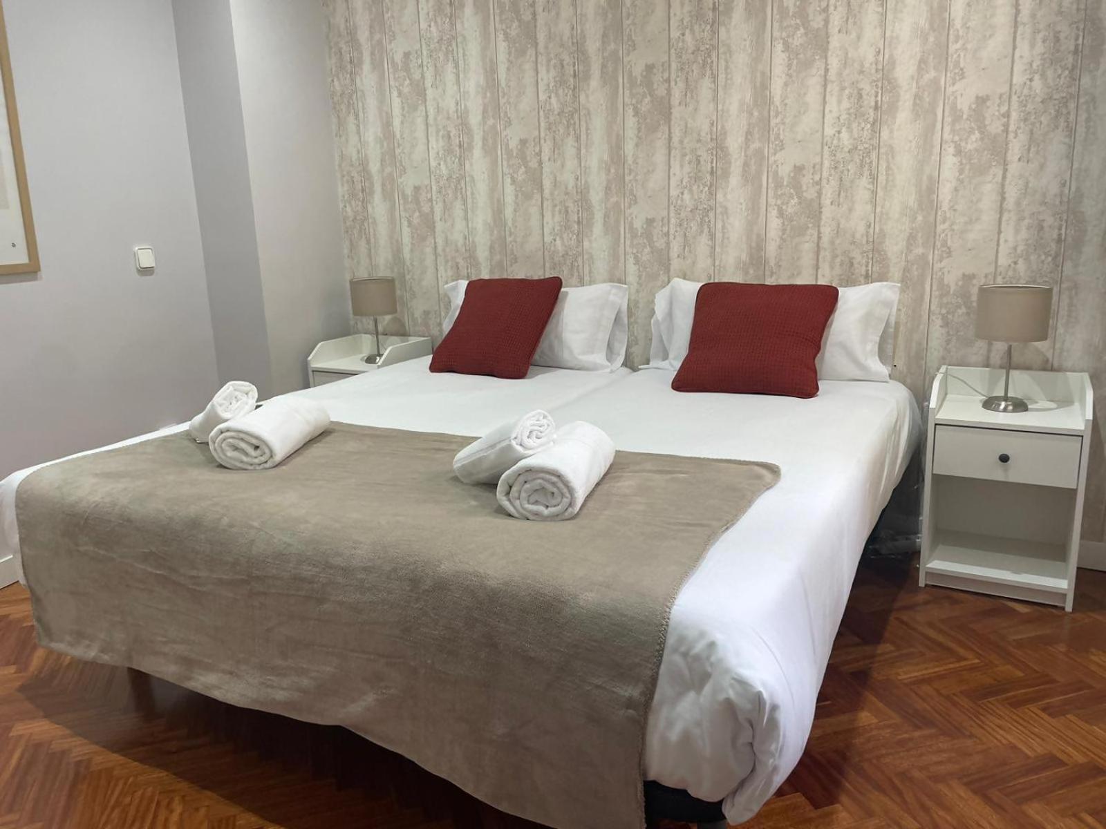 I Alcalaretiro Ideal Parejas Apartment Madrid